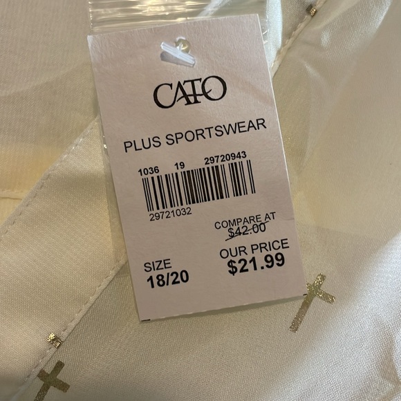 NWT Cato off white with gold crosses 3/4 button 3/4 sleeves sheer blouse 18/20 - Picture 4 of 5